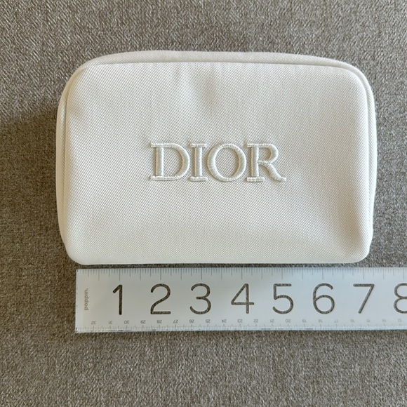 DIOR Cosmetic Pouch - Picture 8 of 10